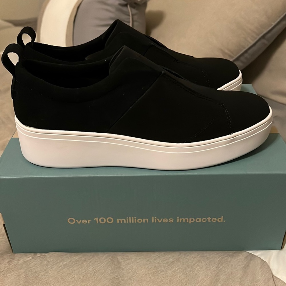 Toms slip on sneakers
